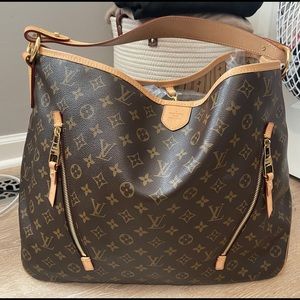 Louis Vuitton - Delightful GM